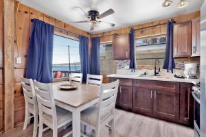 Lakeside Family Cabin by Big Bear Vacations