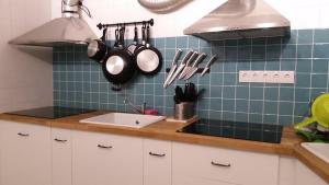 O2 Hostel