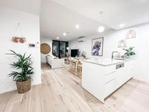 Canberra City - Parking - Self check-in - Pool - Campbell