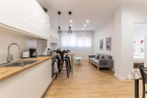 Gran apto a 5 min de casco viejo. Familias, grupos