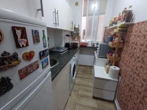 room en madrid pacifico