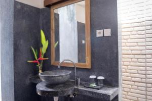 Mycedium 1 BR Deluxe Room NE58