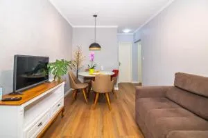 APTO 2 DORM PRÓXIMO CONSULADO AMERICANO, FIERGS, C0MPLETO E GARAGEM - Cachoeirinha