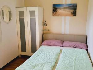 Bungalow Steps from the Sea