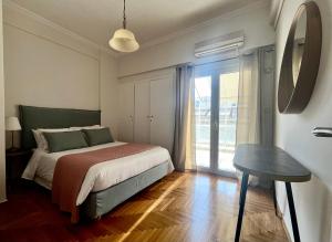 Bright 2 bdr Pagrati apartment