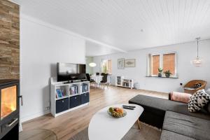 Nyd den skønne natur ved hav og fjord