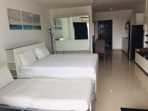 View Talay 6 Pattaya Beach Apartment by Honey