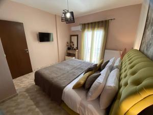 Spacious & Modern New Apartment