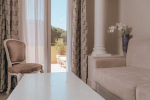 Hotels Ermitage de l'Oasis & Spa - Cannes Mandelieu : photos des chambres