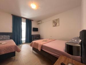Studio with Balcony room in Guesthouse Civovic
