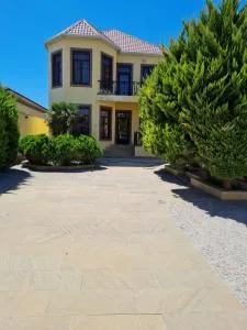 Villa in Baku - Bina