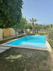 Penthouse cosy avec piscine privée - Borj el Khessous