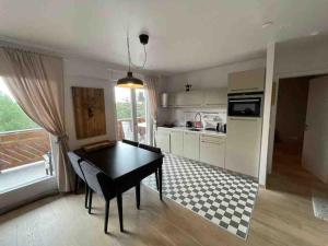 A 2 min. à pied du centre de Crans et des remontée