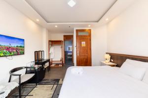 Phòng Đôi Loại Sang (Deluxe Double Room)