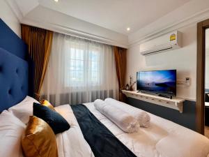 Seven Seas Cote dAzur C812 - 1 bedroom Cozy apartments in a premium Condo near the sea
