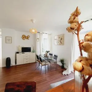 Séjour cosy près de Paris T3 cuisine ouverte et bar - 德拉韦伊