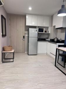 Palm Springs Nimman高级公寓