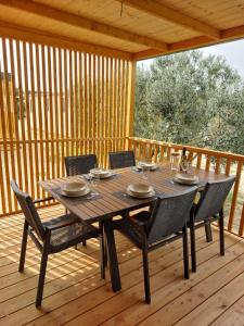Hidden gem of croatian Dalmatia, mobile home Klara 