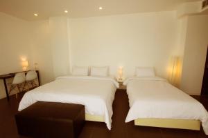 BED Changkian - Adults Only