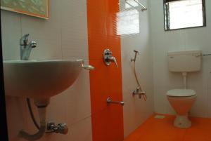 HOTEL GOLDEN PALACE PVT LTD