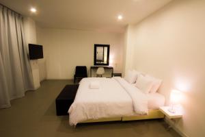 BED Changkian - Adults Only