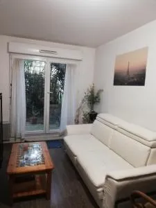 Appartment with garden - Chaville - 沙维勒