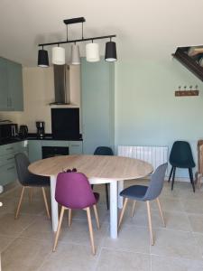 Gîte chaleureux jusquà 6 pers à partir de 2 pers et 3 nuits min