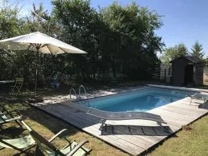 Maison de charme avec piscine - Vignoux-sous-les-Aix