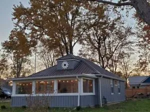 Lazy Daisy - Perfect cottage for a Lake Erie getaway! - Wainfleet