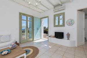 Supreme Villa with Sea View and Pool