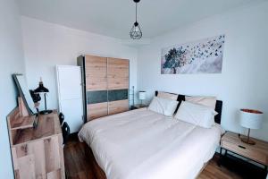 Appartements 2 pieces Cosy avec vue Panoramique et Balcon ! : photos des chambres