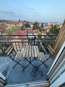 Lumineux 2P à Rosny avec vue Dégagée proche Gare !