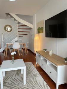 Duplex 1aLinea PLAYA Incluye PARKING PRIVADO y TRASTERO Wifi FIBRA alta velocidad