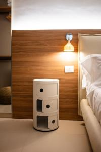 Moments by MONHOLIDAY