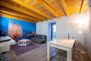 Apartamentos GO - Leopoldo Cano Center