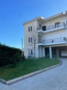 Villa VSV :Second Flat + Parking - Bathoria