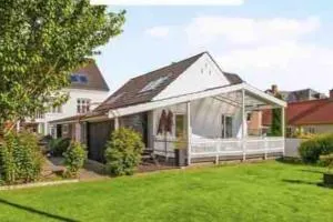 Airy, cosy guesthouse - Gjerlev