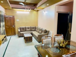 Prince Castle-2BHk Luxurious ApartmentGuesthouse