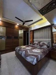 Modern 2bhk in main Lokhandwala WITH WI FI - Gorai