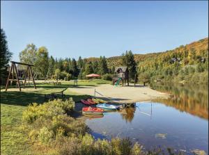 Le ChamonixMountain viewGolf courseActivities!
