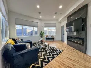 The London - Manayunk