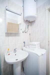 Holiday house with a parking space Zrnovnica, Split - 22688