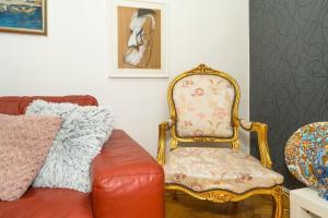 Apartments with parking space Split - 22841