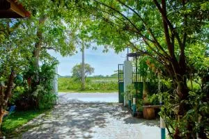 New Cormorant Lake Resort & Yala Safari Place - 基林德