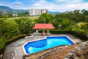 Pleasant Gaviota's House - Your Jacó Beach Escape! - La Mona