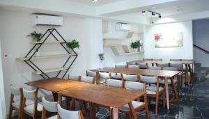 Khách sạn Phước Lộc Thọ 2 - 福禄寿