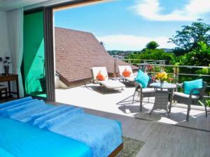 Rawai Beach Private Pool Villa -3 Bedrooms