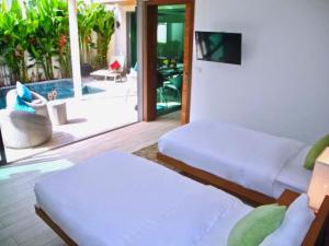 Rawai Beach Private Pool Villa -3 Bedrooms