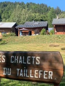 Chalets Beautiful *** Chalet Le Gentiane in L-Alpe du Grand Serre : photos des chambres