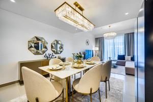 Pleasant 2BD new apartment in Dubai Creek Harbour